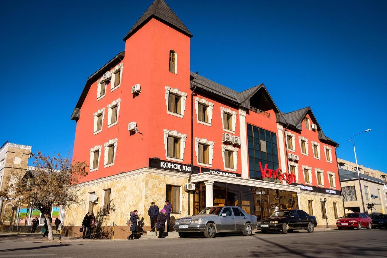 Hotel Vangogh Къзълорда Екстериор снимка